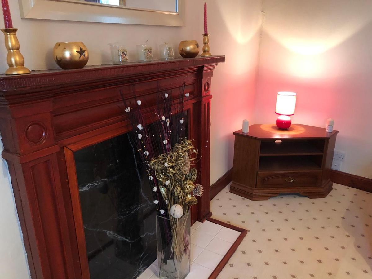 Executive Serviced Apartments 1 Форфар Экстерьер фото